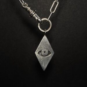 Collier Divination