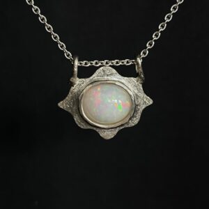 Collier Lagon IV